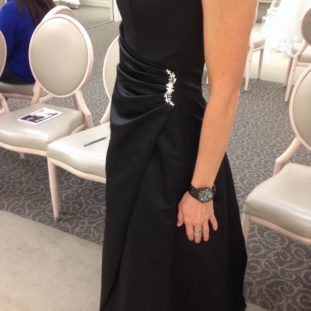 David's Bridal Black Ruched One Shoulder Sheath Dress